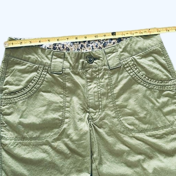 Carhartt Women’s Relaxed Fit Trail Pants, Size 12/34, Khaki Green - Picture 8 of 12